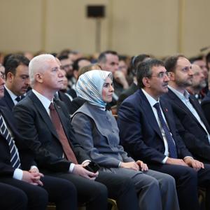 Aile ve Sosyal Hizmetler Bakanımız Göktaş, 6. Küresel Davranışsal Bağımlılıklar Kongresi'nde konuştu - fotoğraf 4