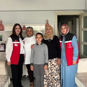 Sosyal Hizmet Merkezlerimizin Anneler Günü Ziyaretleri - fotoğraf 5