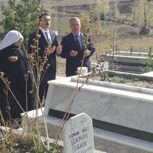ŞEHİDİMİZ OSMAN ŞAHİN’ in ANNESİNE ZİYARET - fotoğraf 4