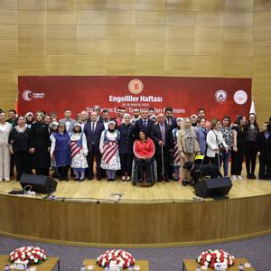 Aile ve Sosyal Hizmetler Bakanımız Göktaş, TBMM'de "Türkiye'nin Engel Tanımayanları Programı"na katıldı - fotoğraf 3