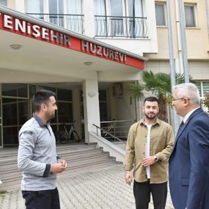 İl Mürümüz Faruk Uysal,  Yenişehir Huzurevi’ni ziyaret ederek kıymetli büyüklerimizle bir araya geldi - fotoğraf 6