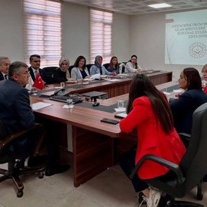II. Ulusal Otizm Eylem Planı İzleme ve Değerlendirme Komisyonu Toplantısı Gerçekleştirildi - fotoğraf 2