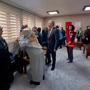 Aziz Şehitlerimizin ve Gazilerimizin Kıymetleri Anneleri ve Eşleri için Anneler Günü Etkinliği  - fotoğraf 3