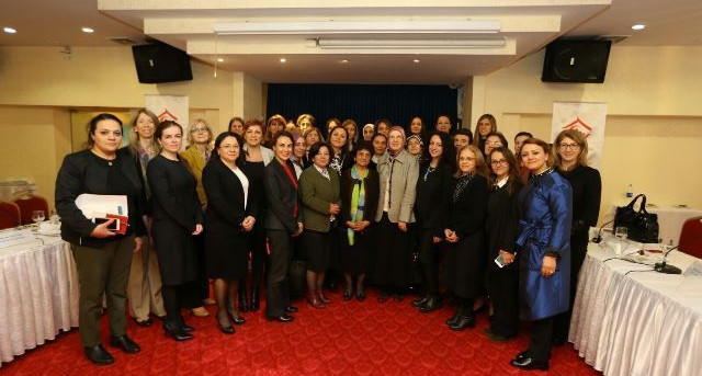 Bakan Ramazanoğlu akademisyenlerle bir araya geldi.