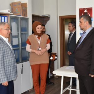 İl Müdürümüz Faruk Uysal, Fatma Göztepe Huzurevi Yaşlı Bakım ve Rehabilitasyon Merkezi’ni ziyaret etti - fotoğraf 4