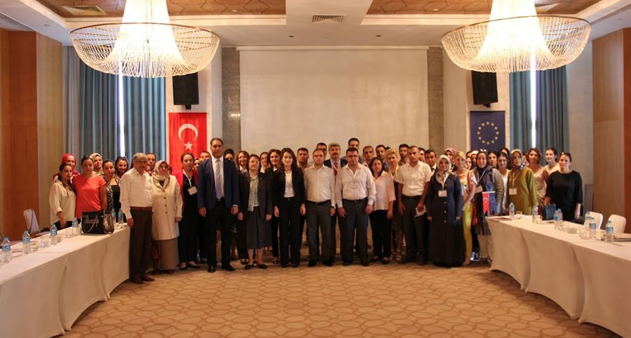 Aile İçi Şiddetle Mücadele Projesi Kapsamında Afyonkarahisar, Diyarbakır ve Nevşehir’de Kadına Yönelik Şiddetle Mücadele İl Eylem Planı Çalıştayları Gerçekleştirildi.