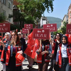 Aileyle Yürüyüş: Değerlere Sahip, Geleceğe Emin Adımlar - fotoğraf 14