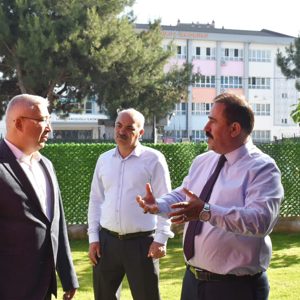 Engelsiz Yarınlar İçin Birlikteyiz: İl Müdürümüzden Celal Sönmez Gündüzlü Bakım Rehabilitasyon ve Aile Danışma Merkezi’ne Değerlendirme Ziyareti - fotoğraf 4