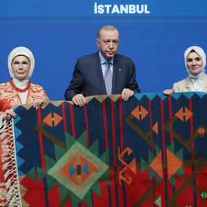 Cumhurbaşkanı Erdoğan ve Aile ve Sosyal Hizmetler Bakanımız Göktaş, Uluslararası Aile Forumu'nun kapanış programına katıldı - fotoğraf 7