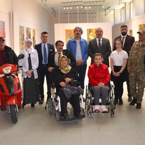 “Engelleri Aşmak” Resim Sergisi - fotoğraf 2