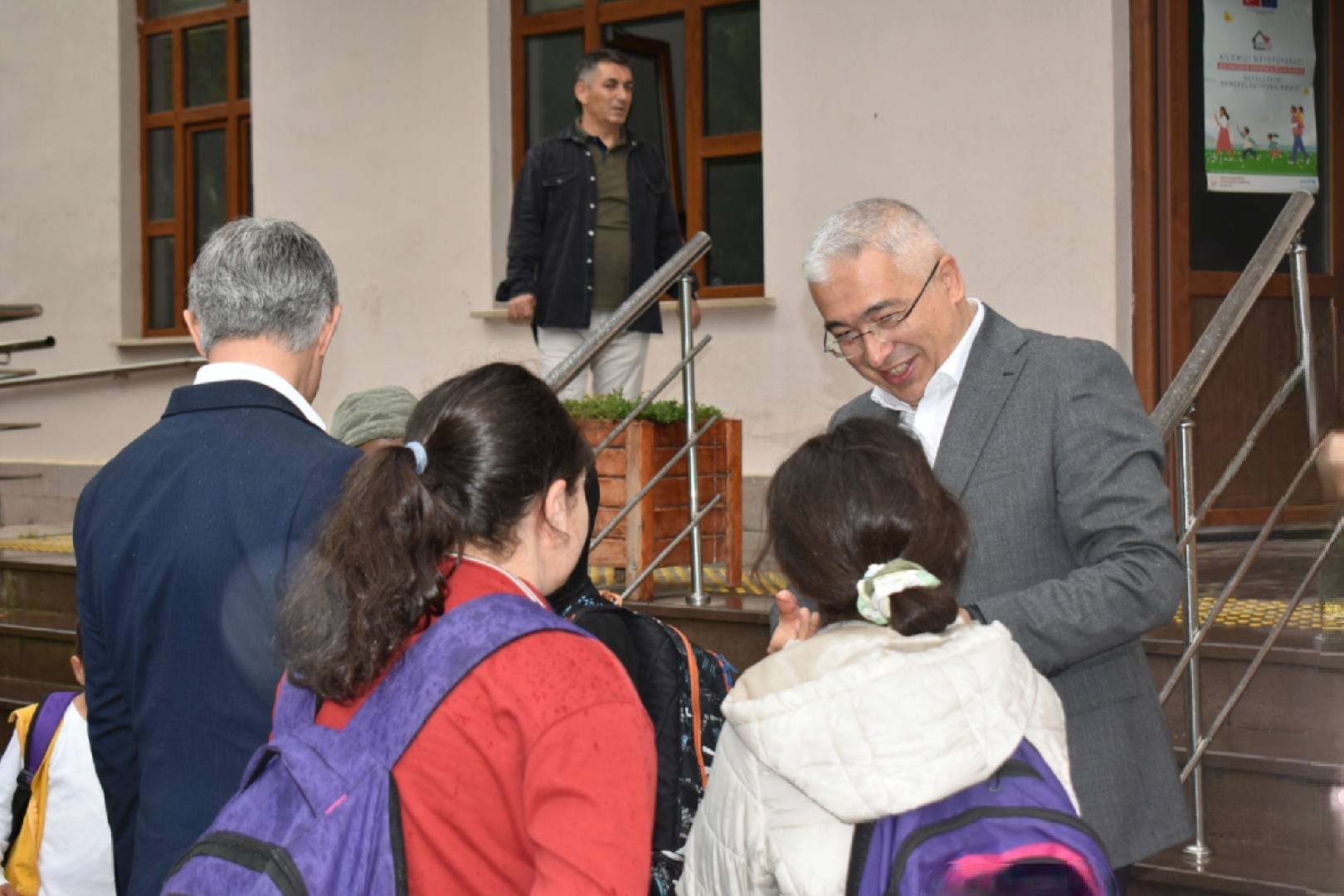 İl Müdürümüz Faruk Uysal’dan Sırameşeler Çocuk Evleri Sitesine Ziyaret