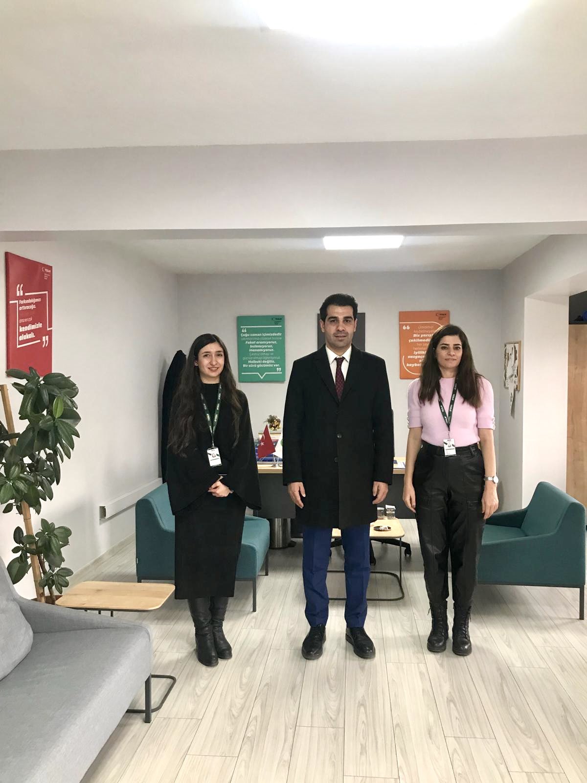 İl Müdürümüz Hüseyin Okan, Tunceli Yeşilay Danışmanlık Merkezi ve Tunceli Muharip Gaziler Derneği’ni ziyaret etmiştir.