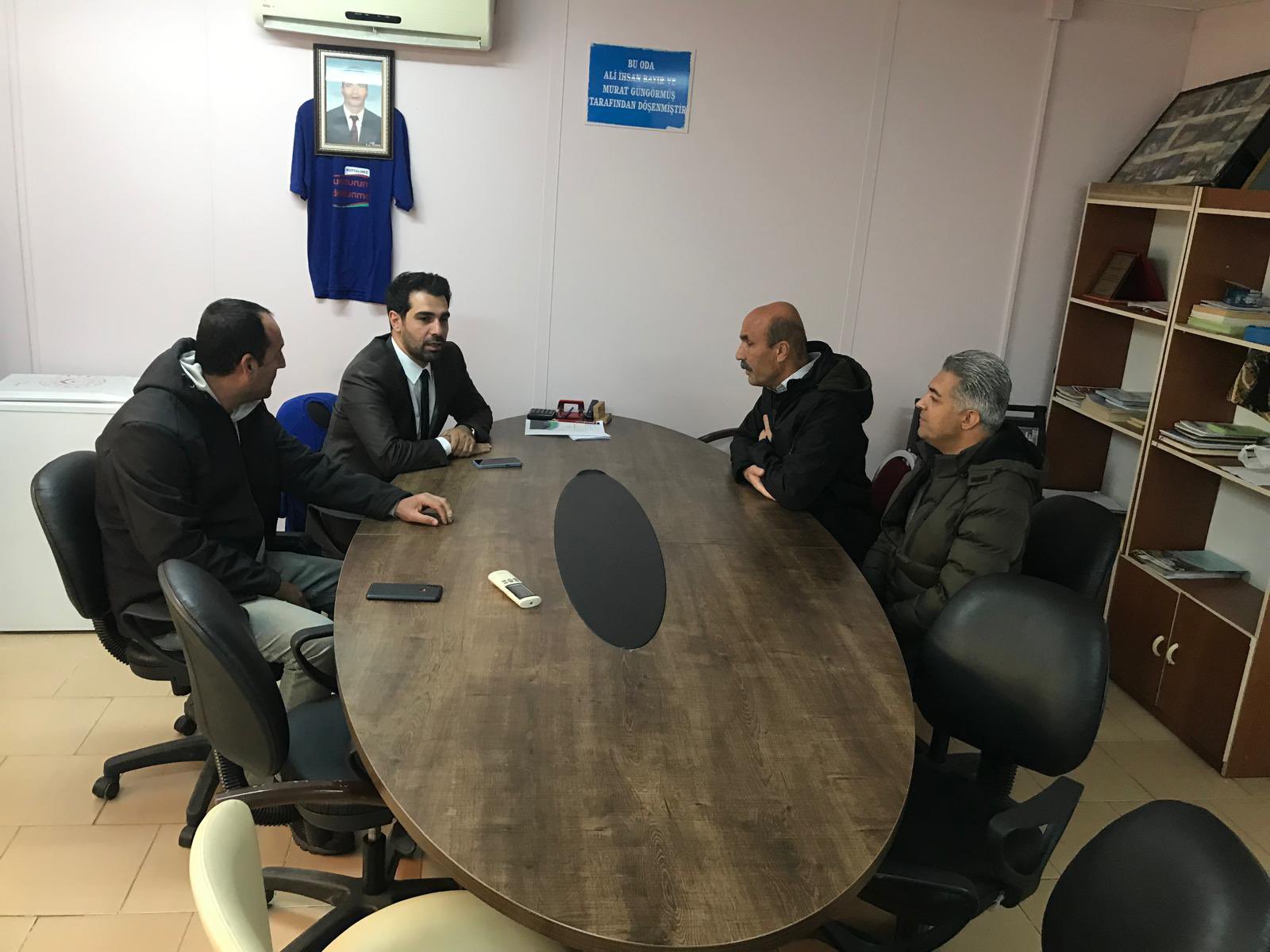 İl Müdürümüz Hüseyin Okan, Beyaz Baston Görme Engelliler Haftası sebebiyle, Tunceli Bedensel Engelliler Derneği Başkanı Ali Arslan’ı ziyaret etmiştir. Ziyaretin ardından, kurumumuzda gerçekleştirilecek ortak projeler üzerine görüşmeler yapılmıştır.