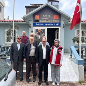 Minnetle Anıyor, Şükranla Ziyaret Ediyoruz - fotoğraf 2