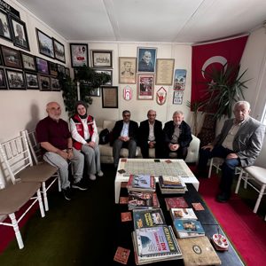 Minnetle Anıyor, Şükranla Ziyaret Ediyoruz - fotoğraf 3
