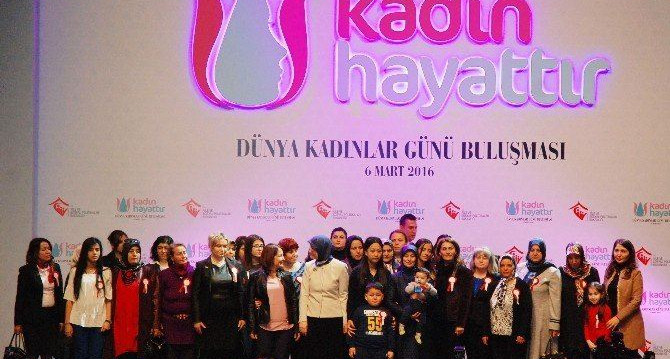 Şehit Eşlerinin "Kadın Hayattır" Programı Buluşması