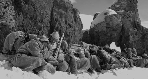 Kars-Sarıkamış Harekâtı'nın 102. Yıl Dönümünde Şehitlerimizi Anıyoruz
