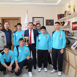 Özel Sporcular Futbol Turnuvasında Kayseri Türkiye 1. si Oldu - fotoğraf 1