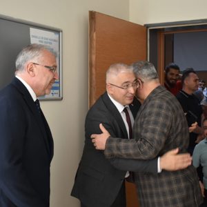 Kurban Bayramı vesilesiyle, İl Müdürümüz Faruk UYSAL, İl Müdürlüğü personelimiz ve Osmangazi Sosyal Hizmet Merkezi çalışanlarımızla bir araya gelerek bayramlaştı. - fotoğraf 6