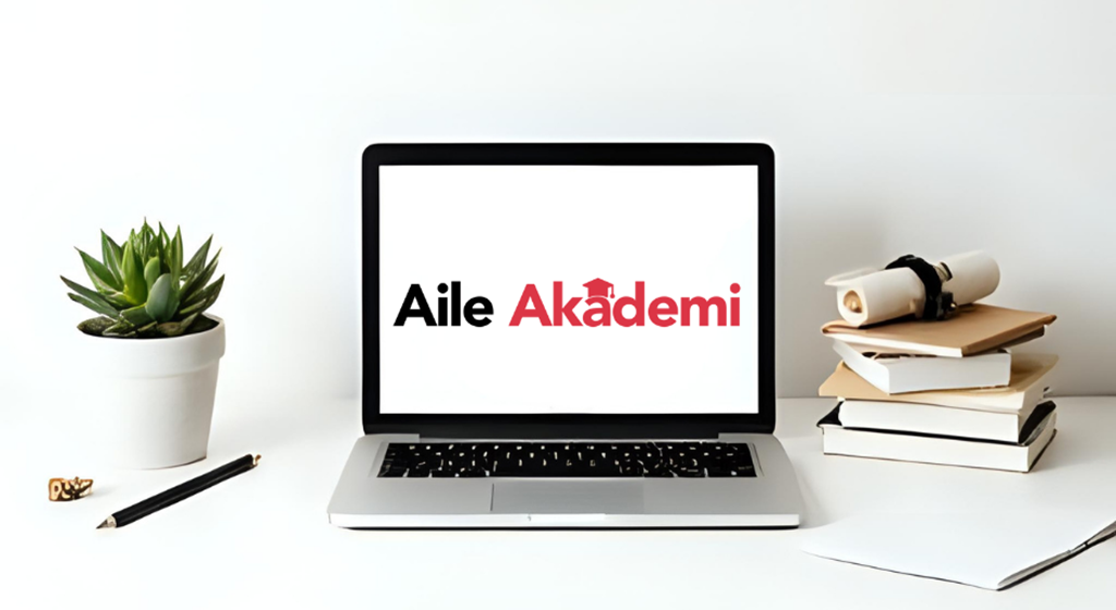 "Aile Akademi" Dijital Eğitim Platformu Hizmete Sunuldu
