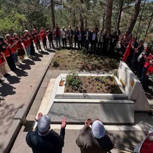 Kurban Bayramını Vesilesiyle Şehitlik Ziyareti Gerçekleştirildi - fotoğraf 8