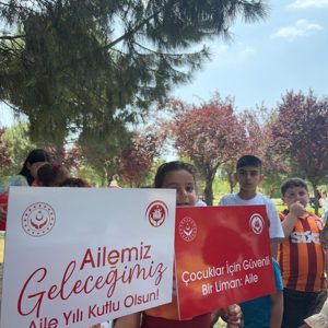 İl Müdürlüğümüz ve Sadi Etkeser İlkokulu iş birliğiyle, 2025 Aile Yılı kapsamında  İl Müdür Yardımcılarımız, ailelerimiz ve çocukların katılımıyla festival düzenlendi - fotoğraf 6