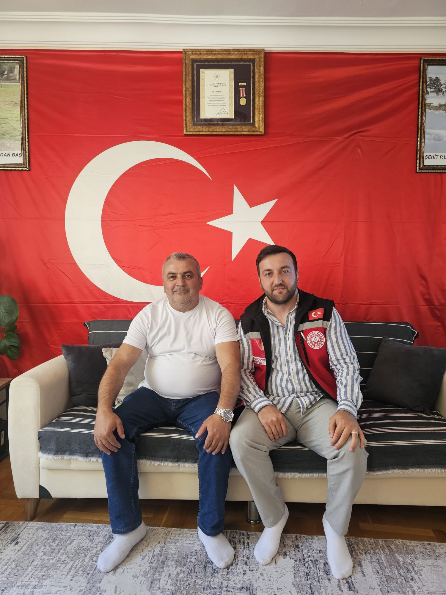 Kurban Bayramı Münasebetiyle, İlimiz Genelinde Kıymetli Şehit Yakınlarımız ve Kahraman Gazilerimizi Ziyaretlere Devam Ediyoruz.