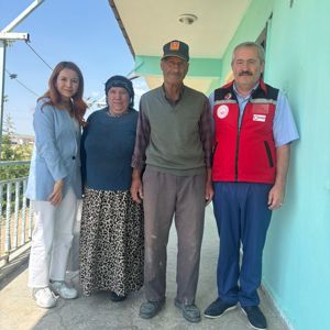Bayramda Vefa Buluşması:Şehit Aileleri ve Gaziler Ziyaret Edildi - fotoğraf 5