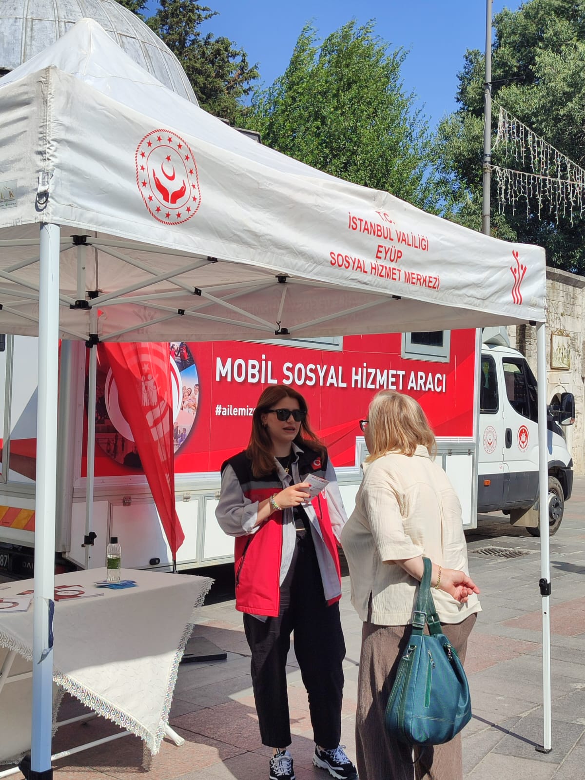 Mobil Sosyal Hizmet Noktalarımızda Farkındalık Oluşturmuş, Bilgilendirme ve Broşür Dağıtımı Gerçekleştirilmiştir.