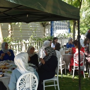 Mutlu Yuva Derneği Bursa Şubesi Gönüllü Kahvaltısı - fotoğraf 3