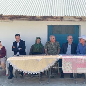 Şehit İs.Uzm.Çvş. Önder Özen'in Ailesine Ziyaret - fotoğraf 1