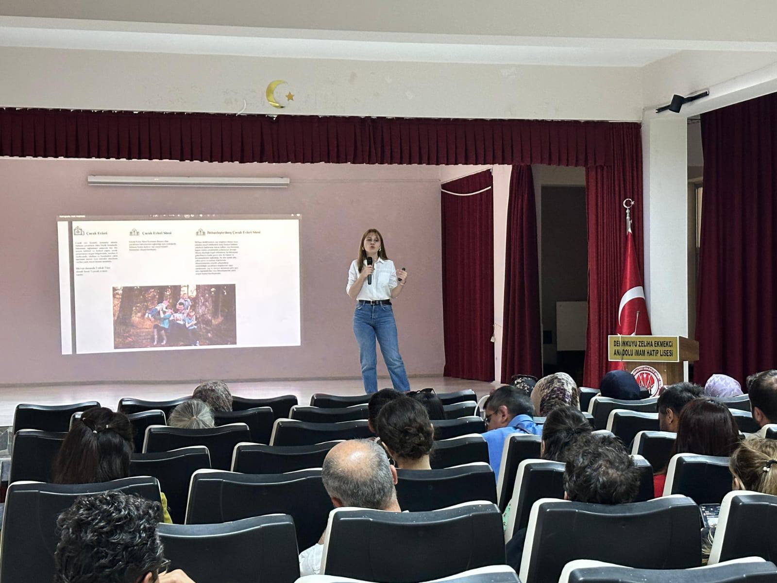 Koruyucu Aile Tanıtımı yapıldı.