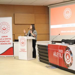  “Aile Bağlarının Önemi ve Sıla-Rahim” konulu Aile Yılı Söyleşisi - fotoğraf 3