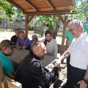 İl Müdürümüz Şuhut’ta Aşure Dağıtım Etkinliğine Katıldı - fotoğraf 2
