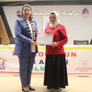  'Gönül Elçileri ile Koruyucu Aile Farkındalık Toplantısı - fotoğraf 7