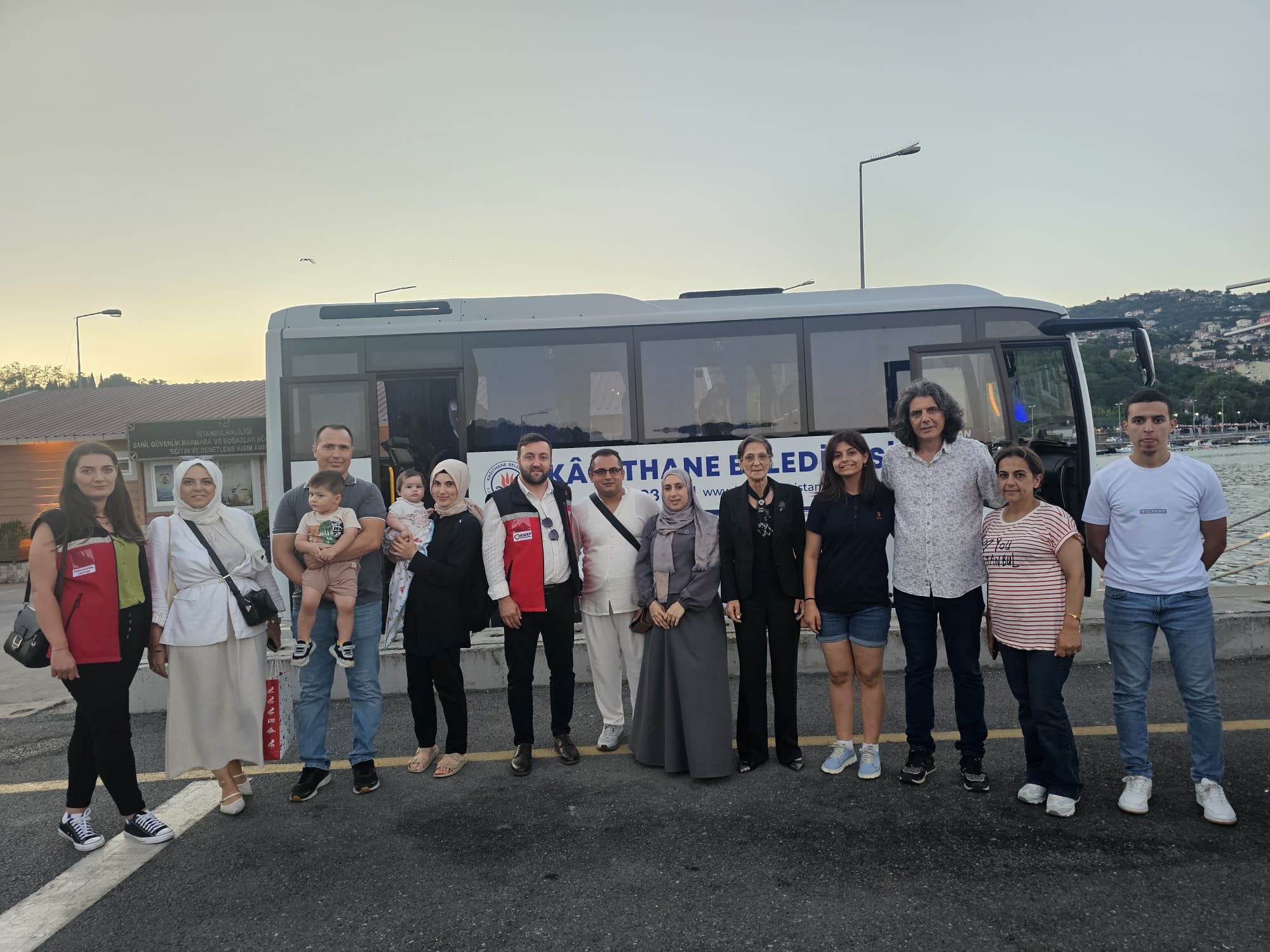 2025 Aile Yılı Kapsamında '15 Temmuz Zaferin Adı Türkiye' Temasıyla Şehit ve Gazi Ailelerine Boğaz Turu Gerçekleştirildi