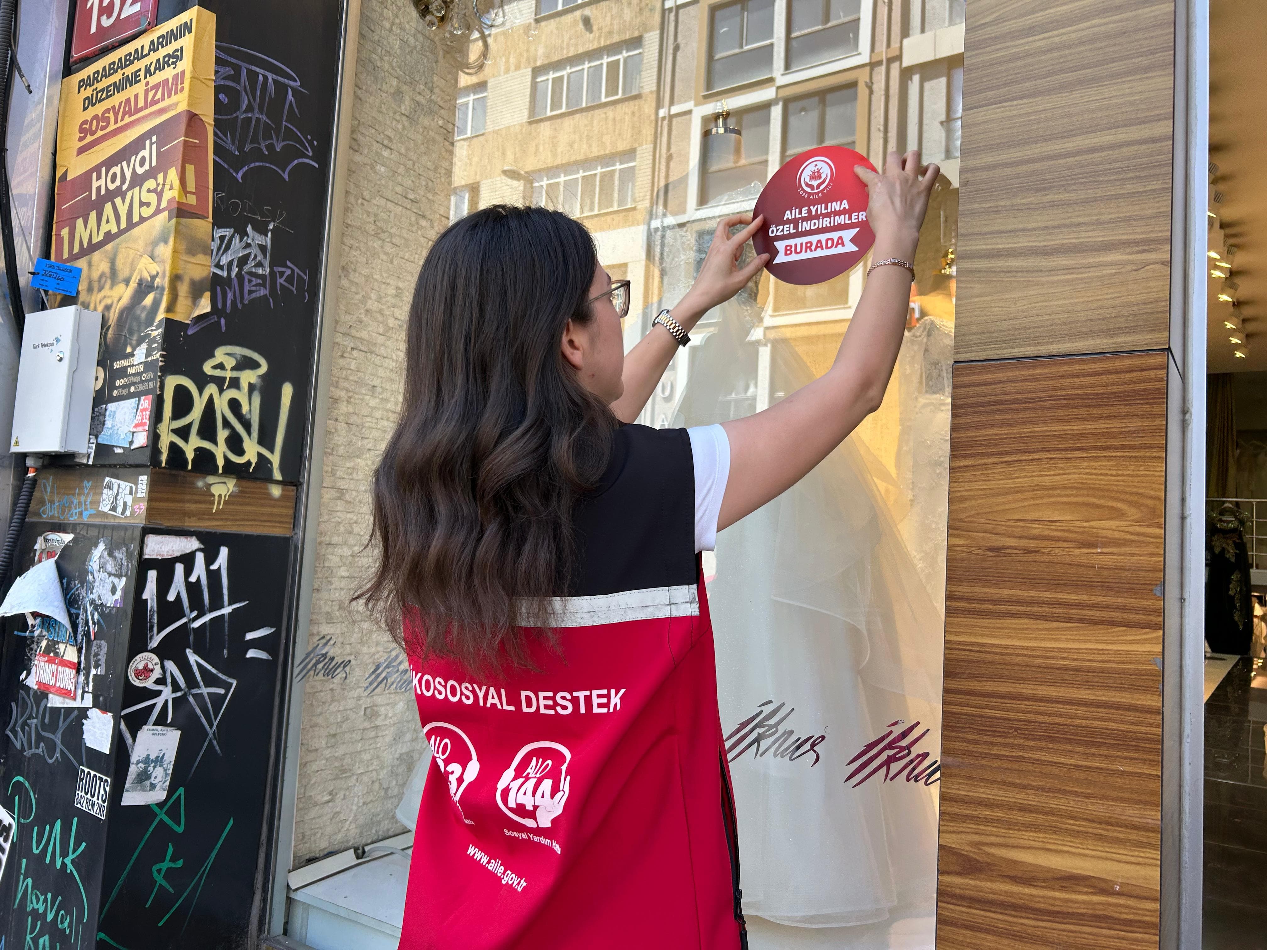 Evlenecek Gençlerin Desteklenmesi Projesi Kapsamında Firma İşbirlikleriyle İndirim Anlaşmaları Yapmaya Devam Ediyoruz