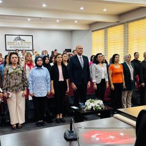 Kadın Yöneticiler ve Gönül Elçilerine Koruyucu Aile Farkındalık Toplantısı  - fotoğraf 1