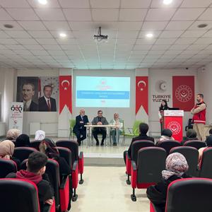 2025 Aile Yılı kapsamında 'Evlenecek Gençlerin Desteklenmesi Projesi' ile Aile kurma yolunda ilk adımı atacak gençlerimize 'Evlilik Öncesi Eğitim Programı' vermeye devam ediyoruz. - fotoğraf 1