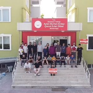 2025 #AileYılı kapsamında; Ayten Burhan Erdayı Çocukevleri Sitesi Merkezi Müdürlüğümüz bünyesinde, BASİAD (Balıkesir Sanayici ve İş İnsanları Derneği) iş birliğiyle Çocuklarımız için "Drone Uçuş Eğitimi" Gerçekleştirildi. - fotoğraf 2