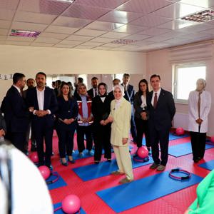 Bakanımız Sayın Mahinur Özdemir Göktaş’tan Bitlis ADEM 2’ye Ziyaret - fotoğraf 1