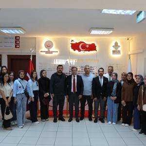 Bitlis Eren Üniversitesi Sosyal Hizmet Bölümü öğrencilerinden İl Müdürlüğümüze Ziyaret - fotoğraf 1