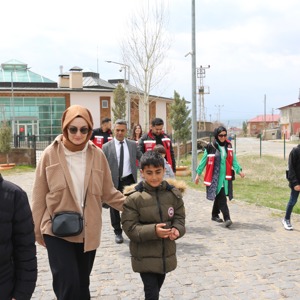 23 Nisan Neşesi Şehit ve Gazi Çocuklarımızla Yaşandı - fotoğraf 1