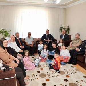 Kurban Bayramı’nda Şehit ve Gazi Ailelerimizi Ziyaret Ettik - fotoğraf 21