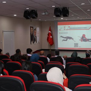 İlk Yardım Temel Uygulamaları Eğitimi - fotoğraf 3