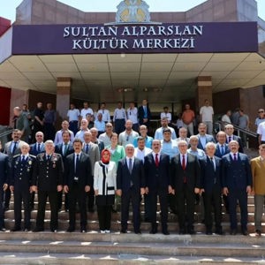 Muhtar Eğitim Programında Koruyucu Aile, Kadın ve Sosyal Hizmet Politikaları Hakkında Sunumlarda Bulunduk - fotoğraf 1