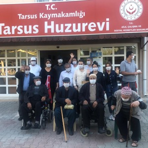 Huzrevinde Kalan Yaslilarimizdan Losemili Cocuklarimiza Manevi Destek - fotoğraf 2