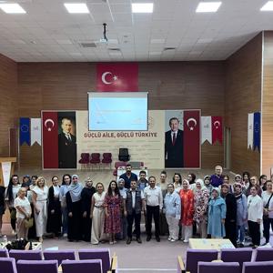 Kadın Girişimciler ve Kadın Kooparatiflerine yönelik  “IPARD Proje Hazırlama Eğitimi”  - fotoğraf 5