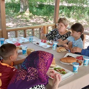"Nesiller Sevgiyle Yetişiyor” Programı ile Kuşaklar Arası Sevgi Köprüsü Kuruldu - fotoğraf 2