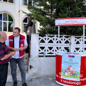 Gerze’de Aile Yılı Kapsamında Bilgilendirme Standı Kuruldu - fotoğraf 1